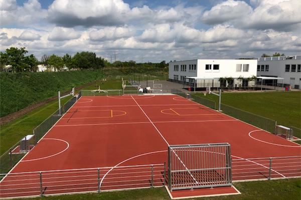 Aanleg multisportterrein in EPDM/PU - Sportinfrabouw NV